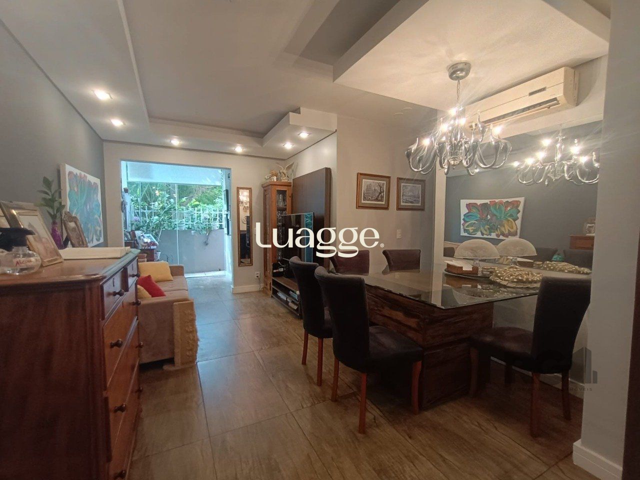 Apartamento à venda com 3 quartos, 117m² - Foto 1
