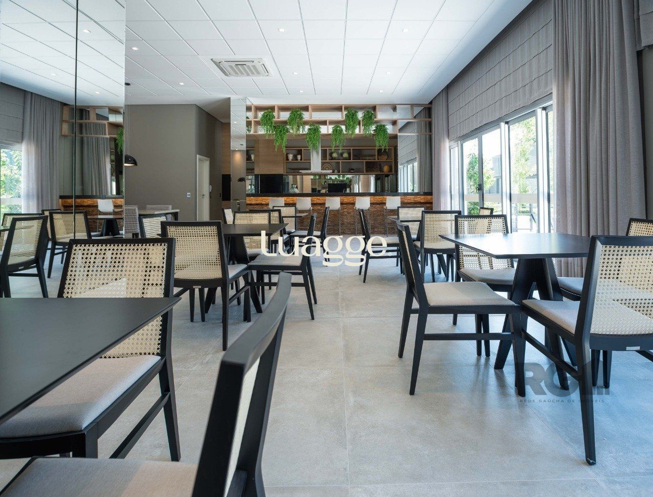 Apartamento à venda com 3 quartos, 327m² - Foto 19