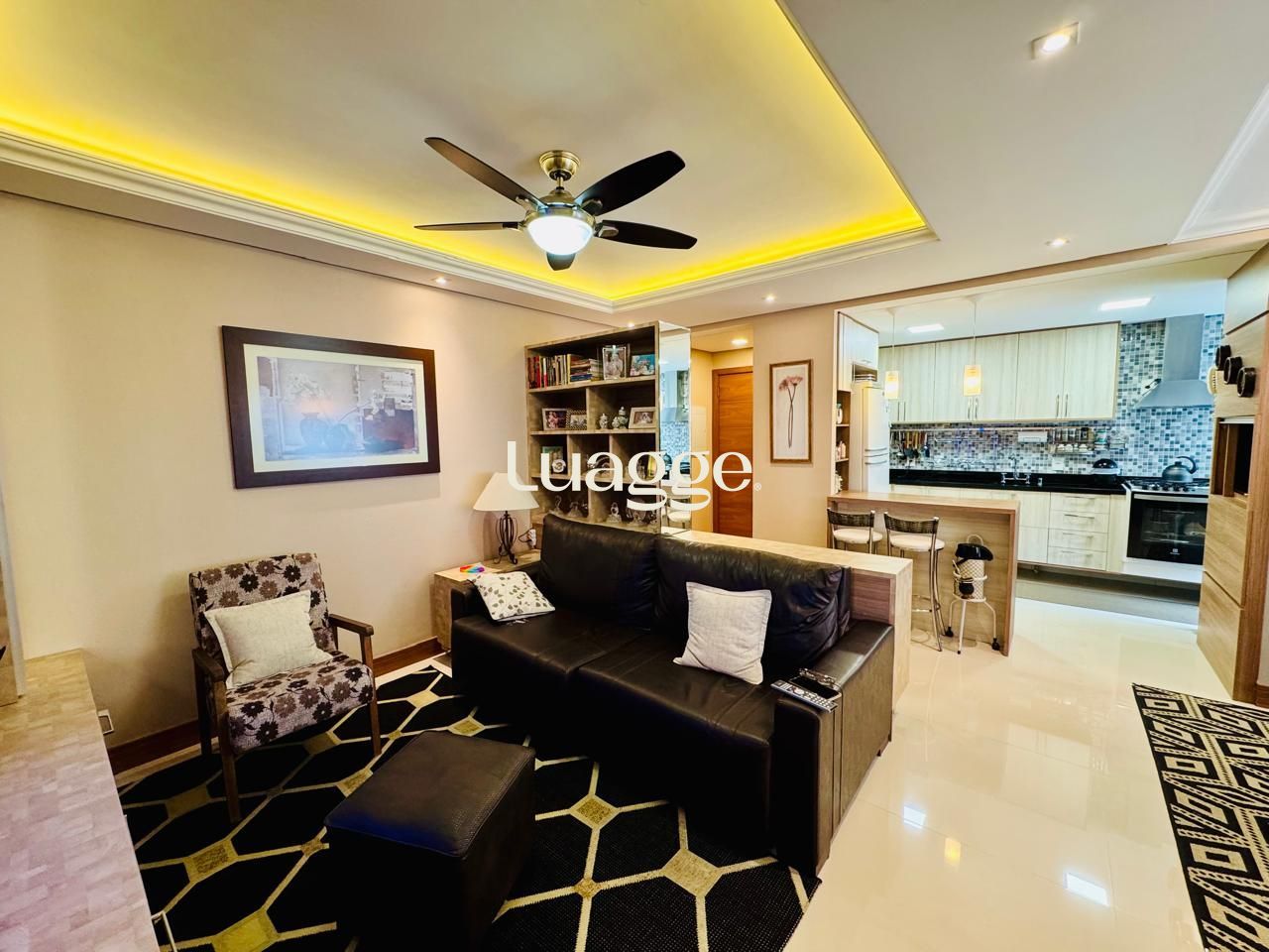 Apartamento à venda com 3 quartos, 86m² - Foto 8