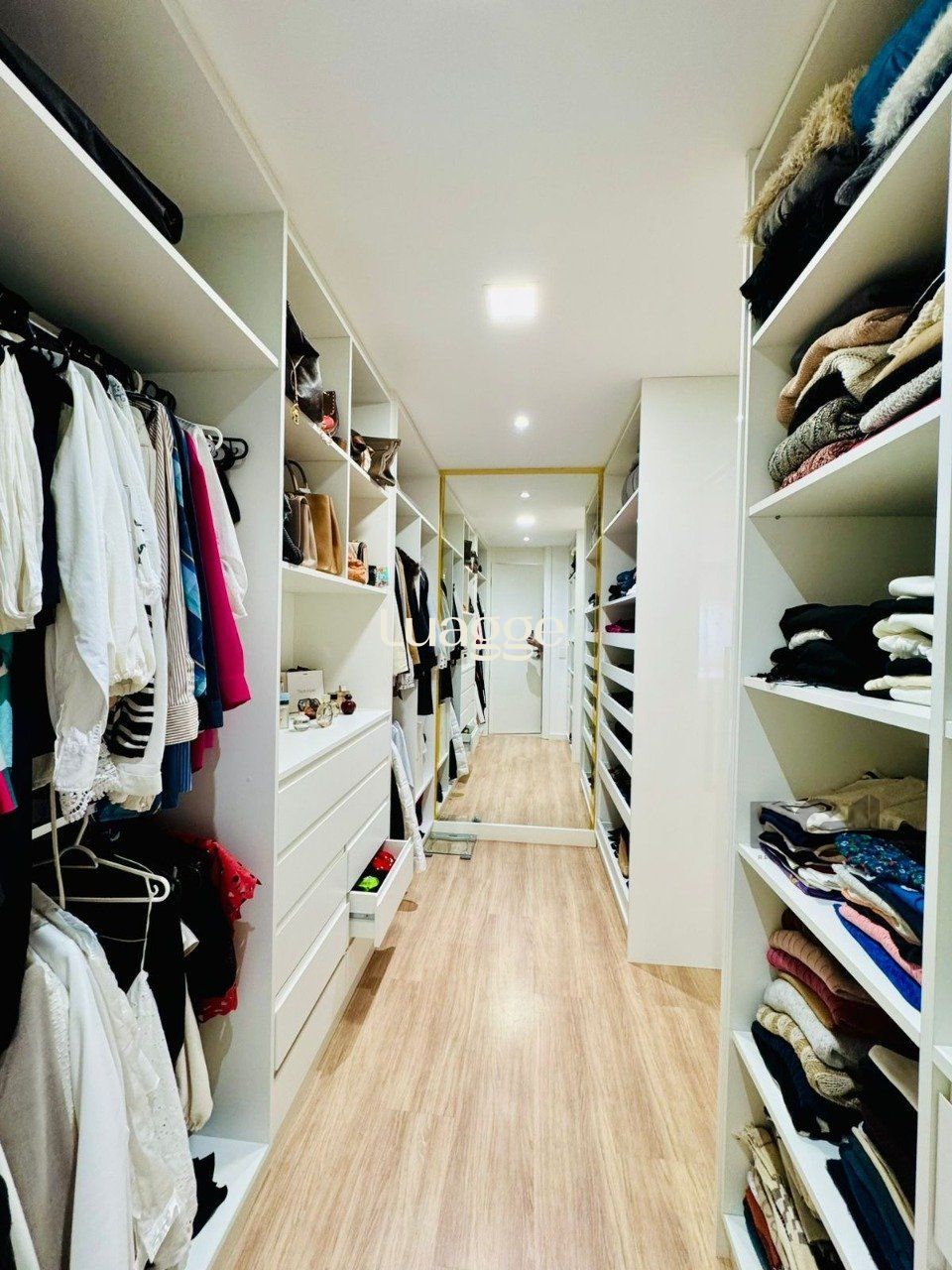 Apartamento à venda com 3 quartos, 327m² - Foto 63