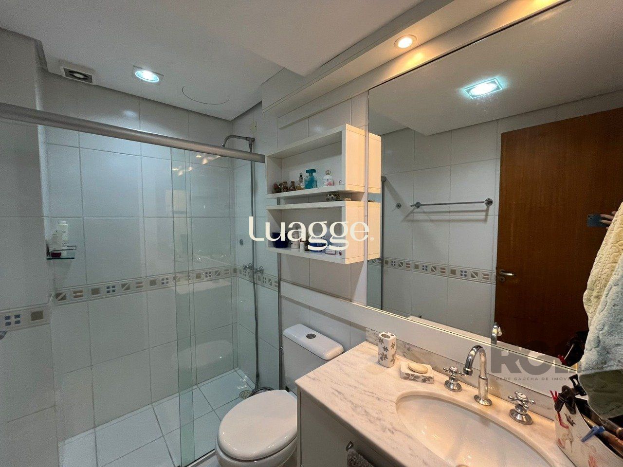 Casa de Condomínio à venda com 3 quartos, 201m² - Foto 34