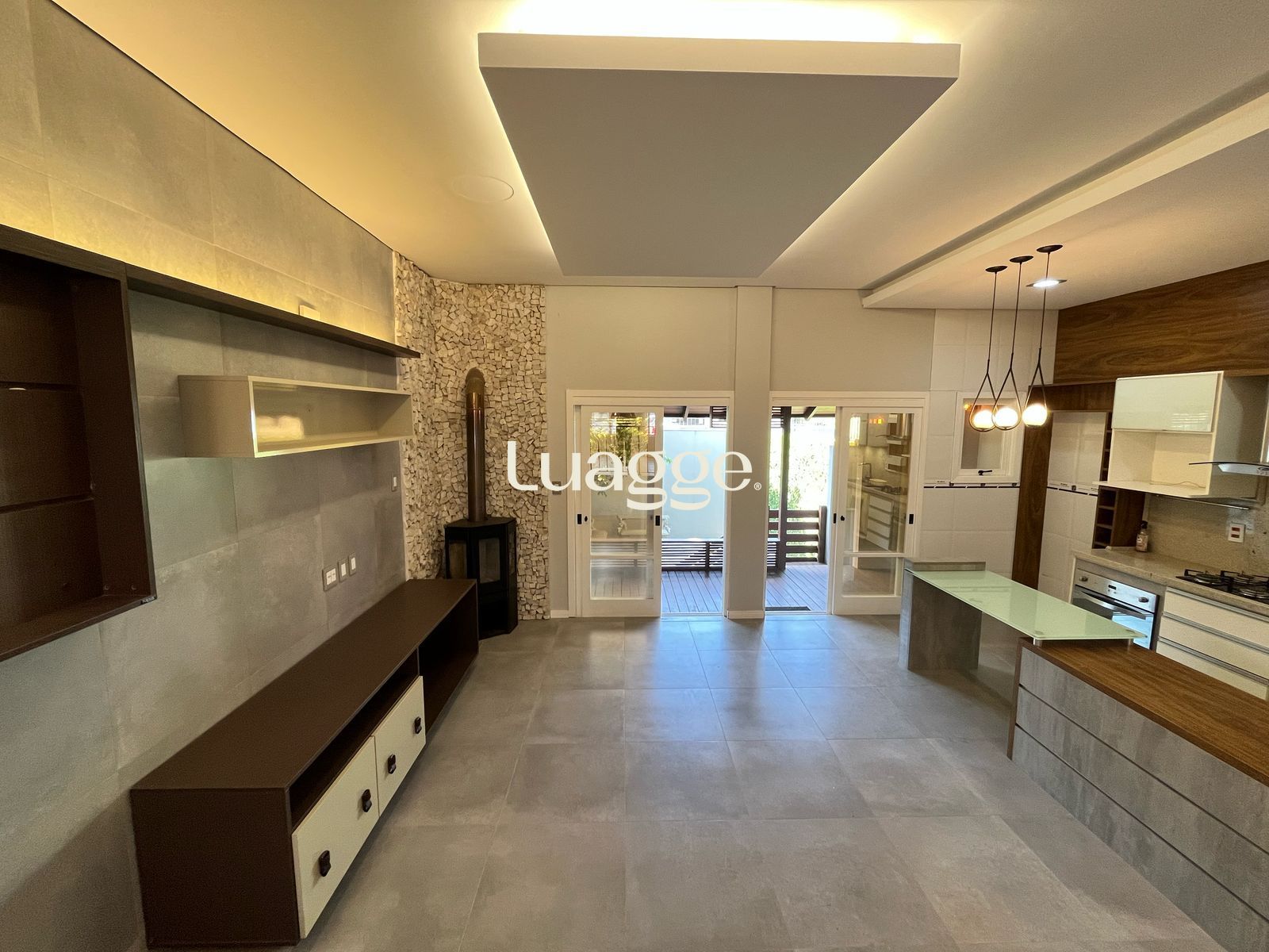 Casa à venda com 3 quartos, 157m² - Foto 7