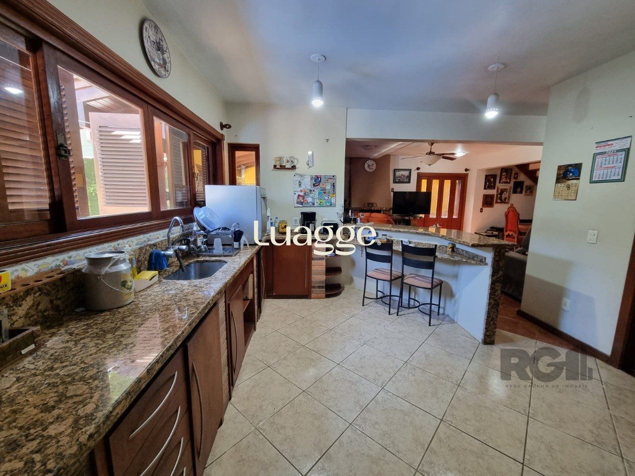 Casa à venda com 4 quartos, 300m² - Foto 9