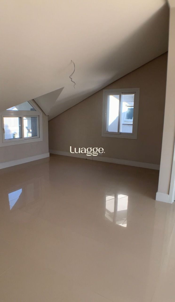 Casa de Condomínio à venda com 3 quartos, 345m² - Foto 12