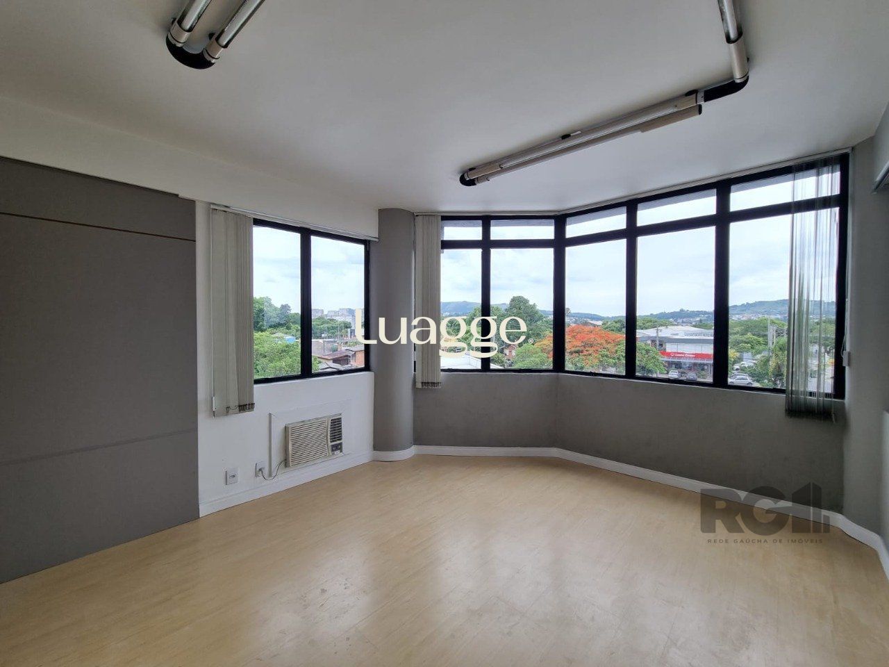 Conjunto Comercial-Sala à venda com 1 quarto, 25m² - Foto 4