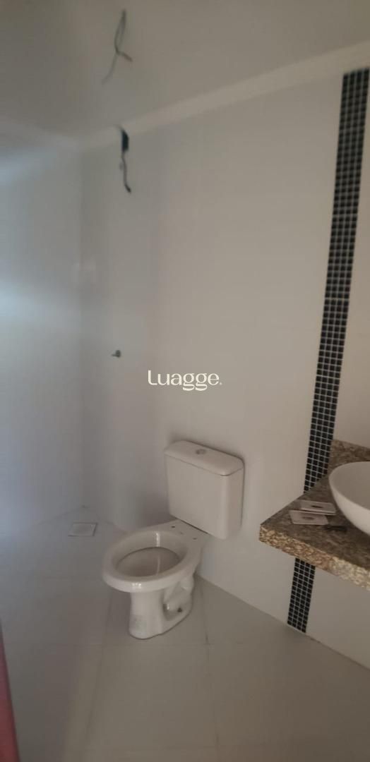 Casa à venda com 3 quartos, 88m² - Foto 10