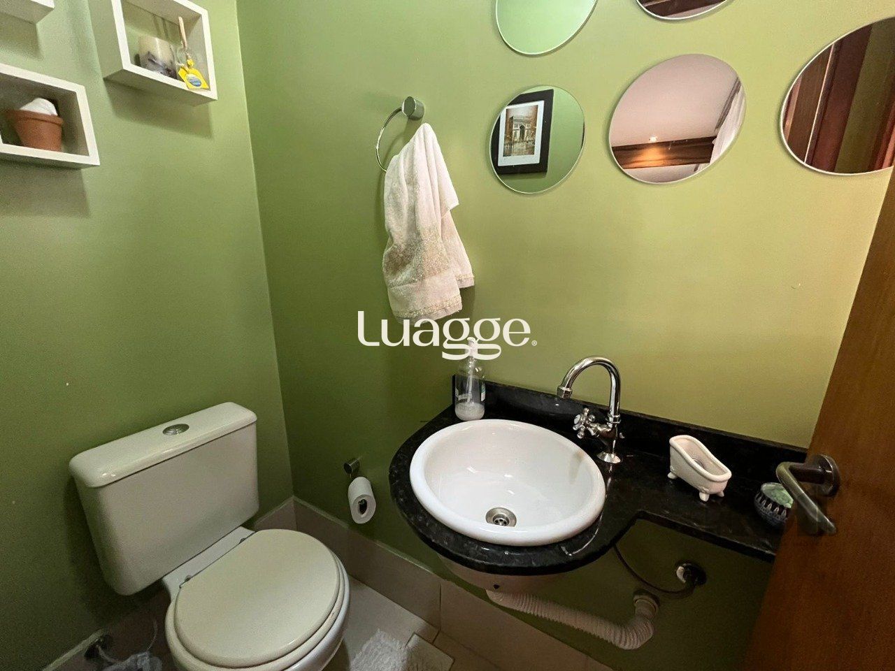Casa de Condomínio à venda com 3 quartos, 201m² - Foto 7
