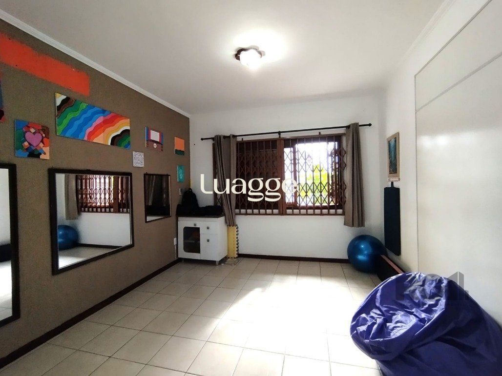 Casa à venda com 3 quartos, 170m² - Foto 8