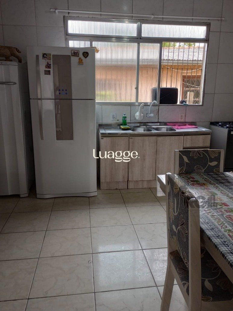 Casa à venda com 3 quartos, 303m² - Foto 3