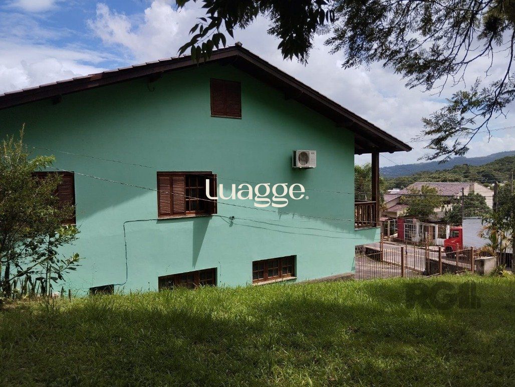 Casa à venda com 3 quartos, 359m² - Foto 18