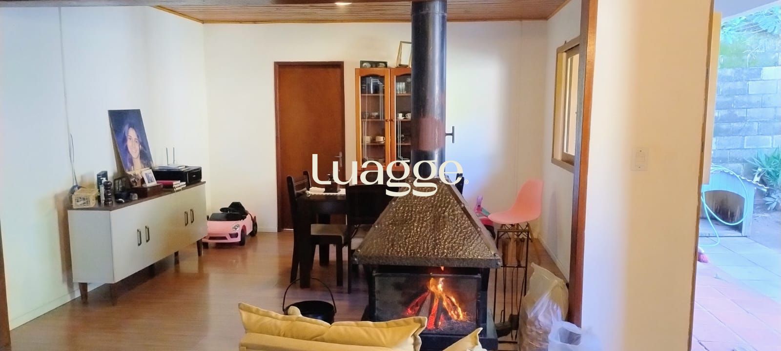 Casa à venda com 2 quartos, 81m² - Foto 3