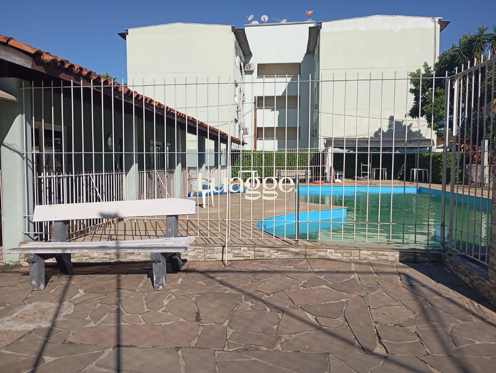 Apartamento à venda com 3 quartos, 69m² - Foto 1