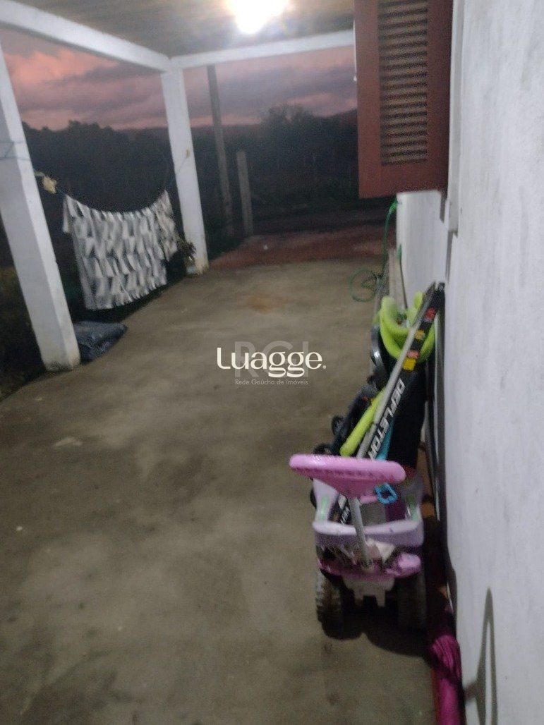 Casa à venda com 2 quartos, 80m² - Foto 11