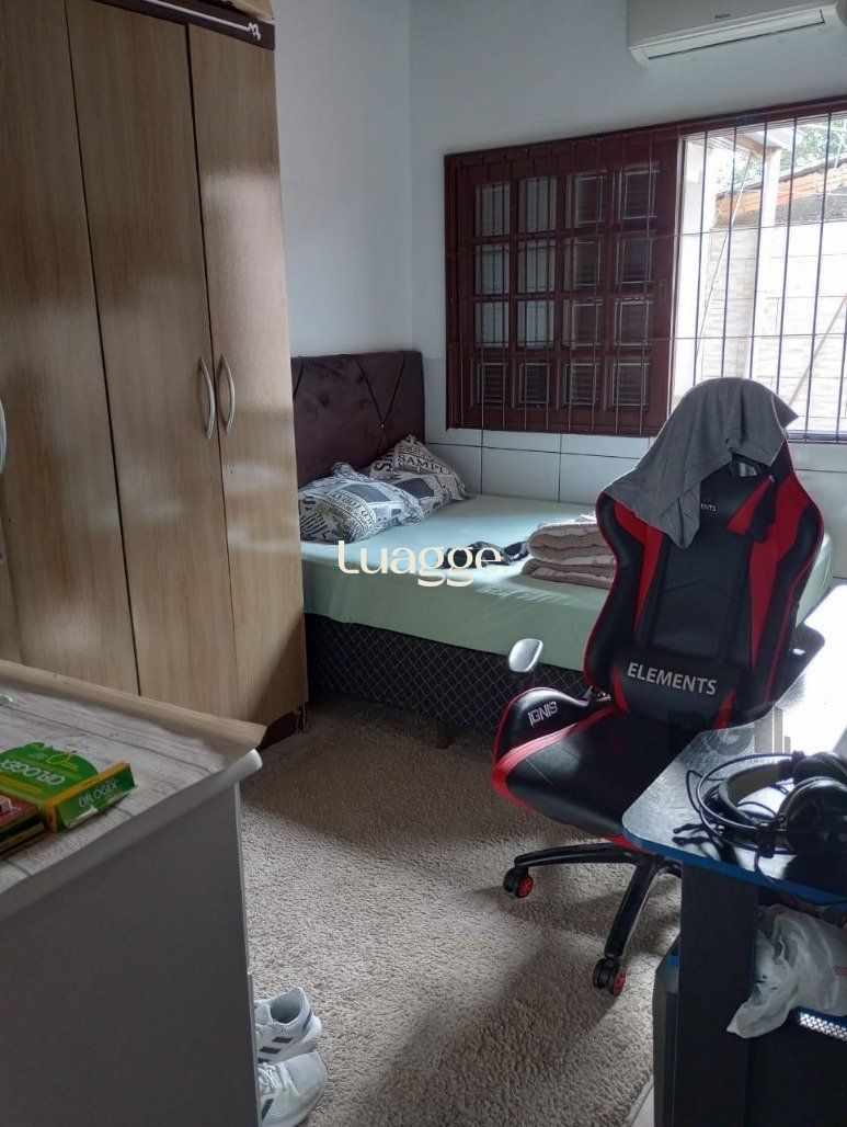 Casa à venda com 3 quartos, 303m² - Foto 8