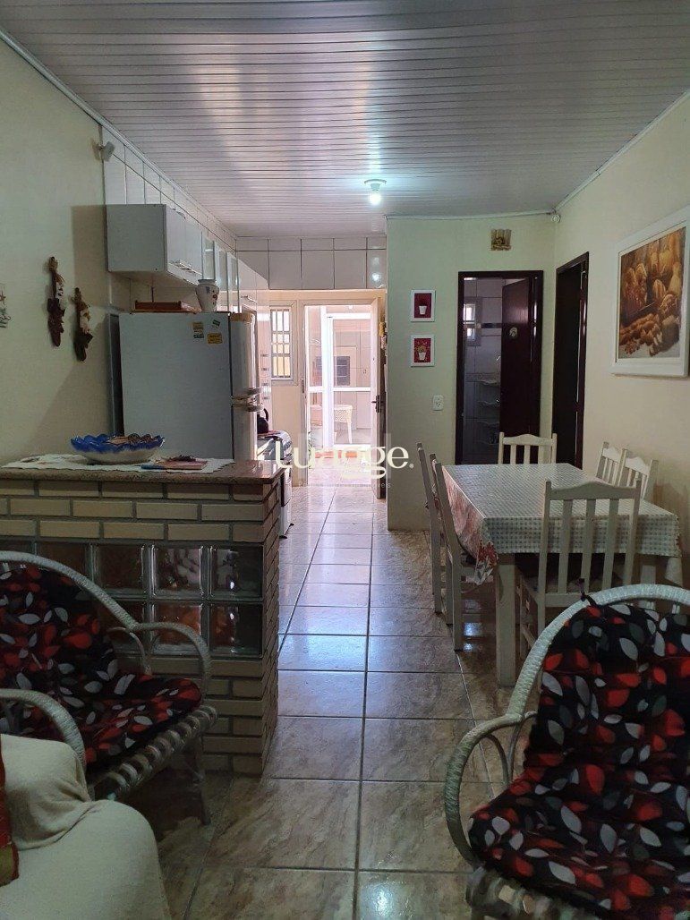 Casa à venda com 3 quartos, 68m² - Foto 8