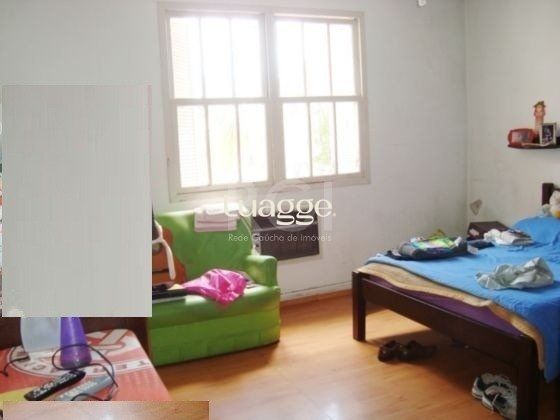 Casa à venda com 3 quartos, 150m² - Foto 3