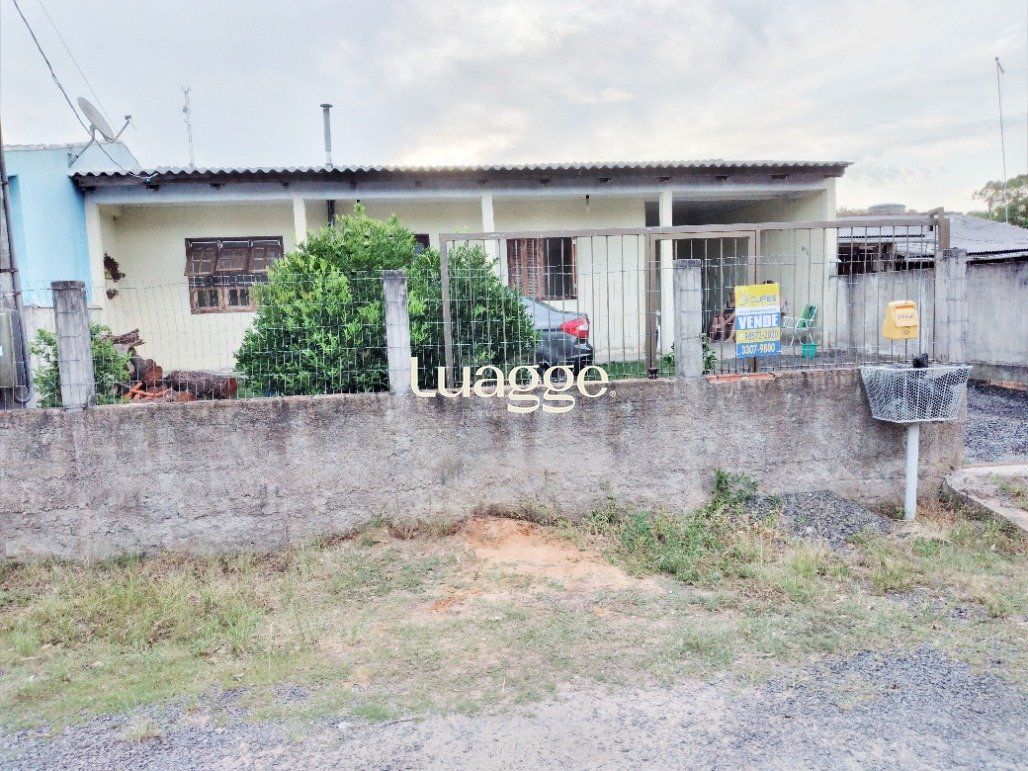 Casa para Venda - 90m², 2 dormitórios, sendo 1 suites, 1 vaga - Restinga