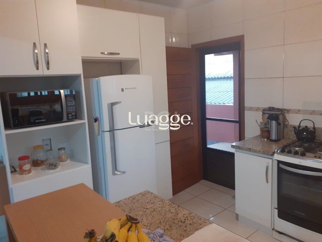 Casa à venda com 3 quartos, 159m² - Foto 7