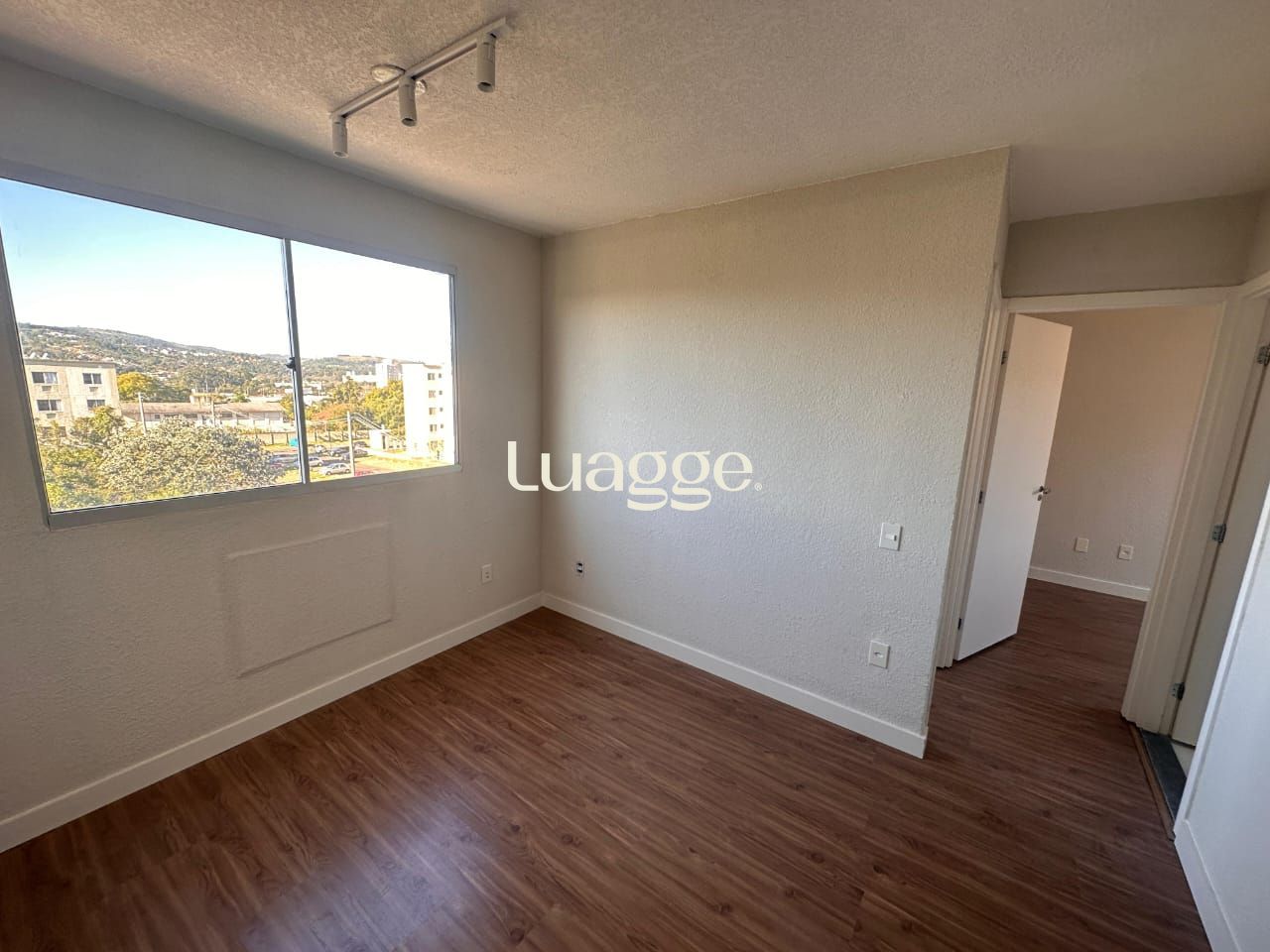 Apartamento à venda com 2 quartos, 42m² - Foto 7