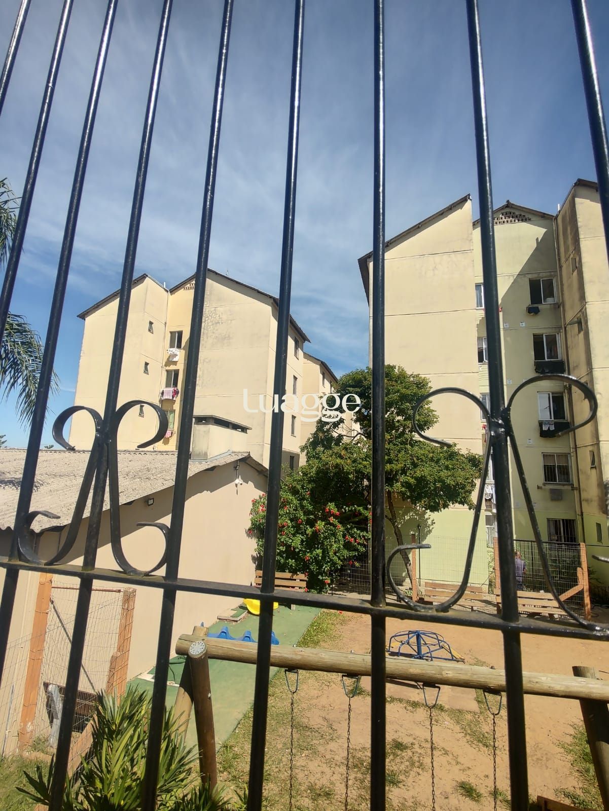 Apartamento à venda com 2 quartos, 41m² - Foto 11
