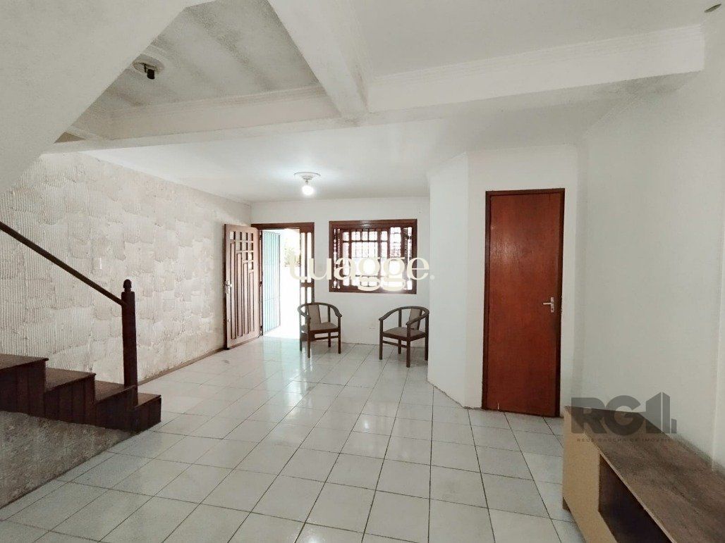 Casa à venda com 2 quartos, 111m² - Foto 4