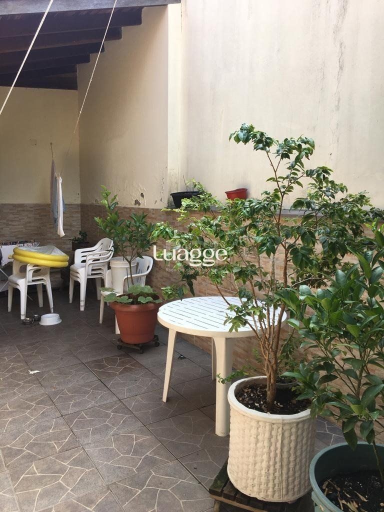 Casa à venda com 3 quartos, 155m² - Foto 15