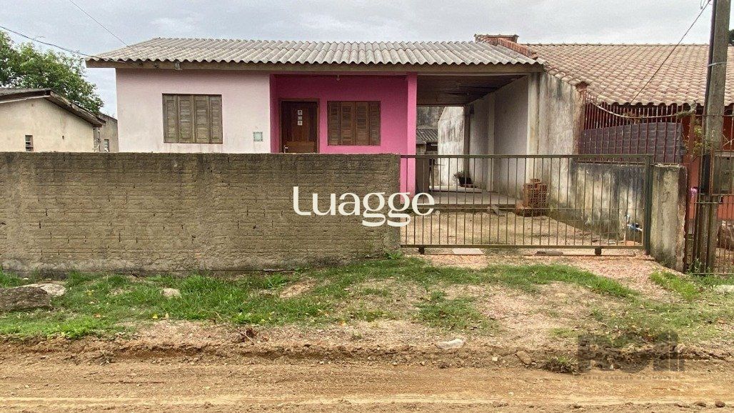 Casa à venda com 2 quartos, 62m² - Foto 1