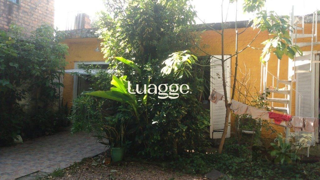 Casa à venda com 1 quarto, 121m² - Foto 2