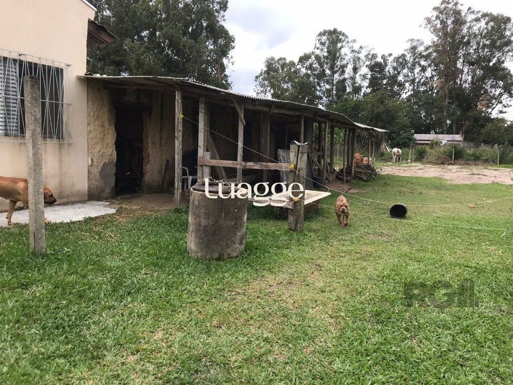 Casa à venda com 4 quartos, 262m² - Foto 2