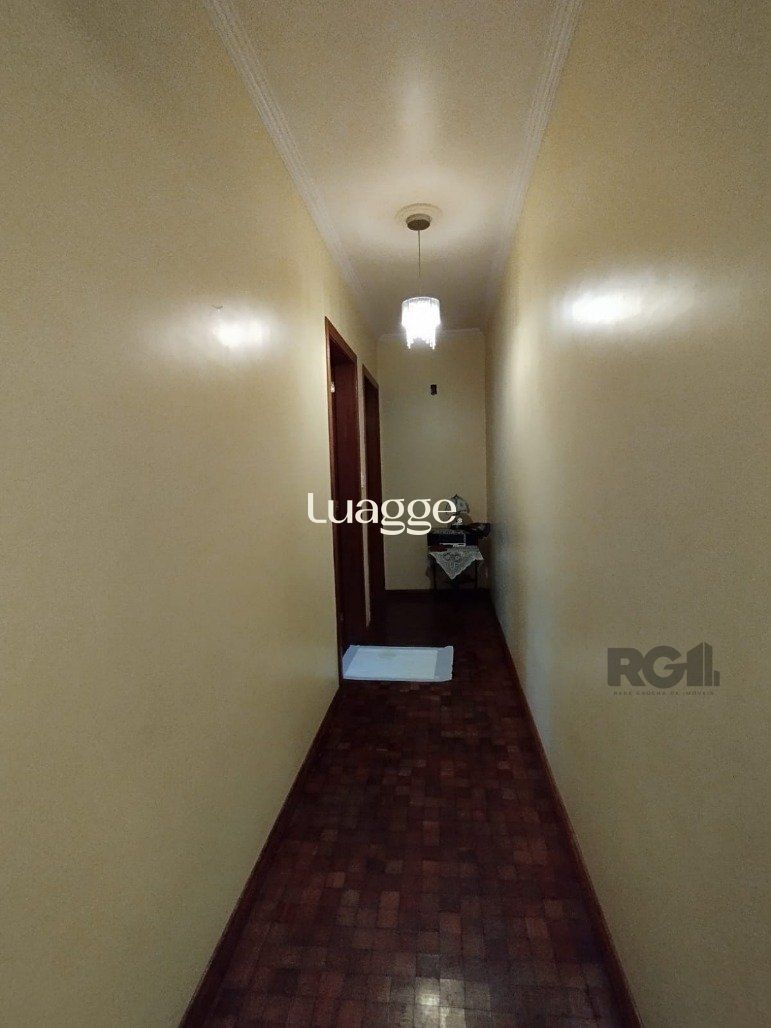 Casa à venda com 3 quartos, 359m² - Foto 9
