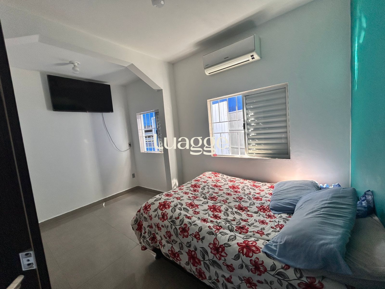 Casa à venda com 2 quartos, 53m² - Foto 5