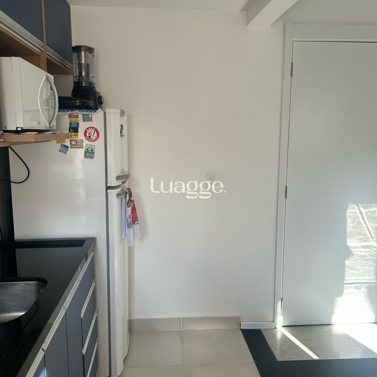 Apartamento à venda com 2 quartos, 37m² - Foto 14