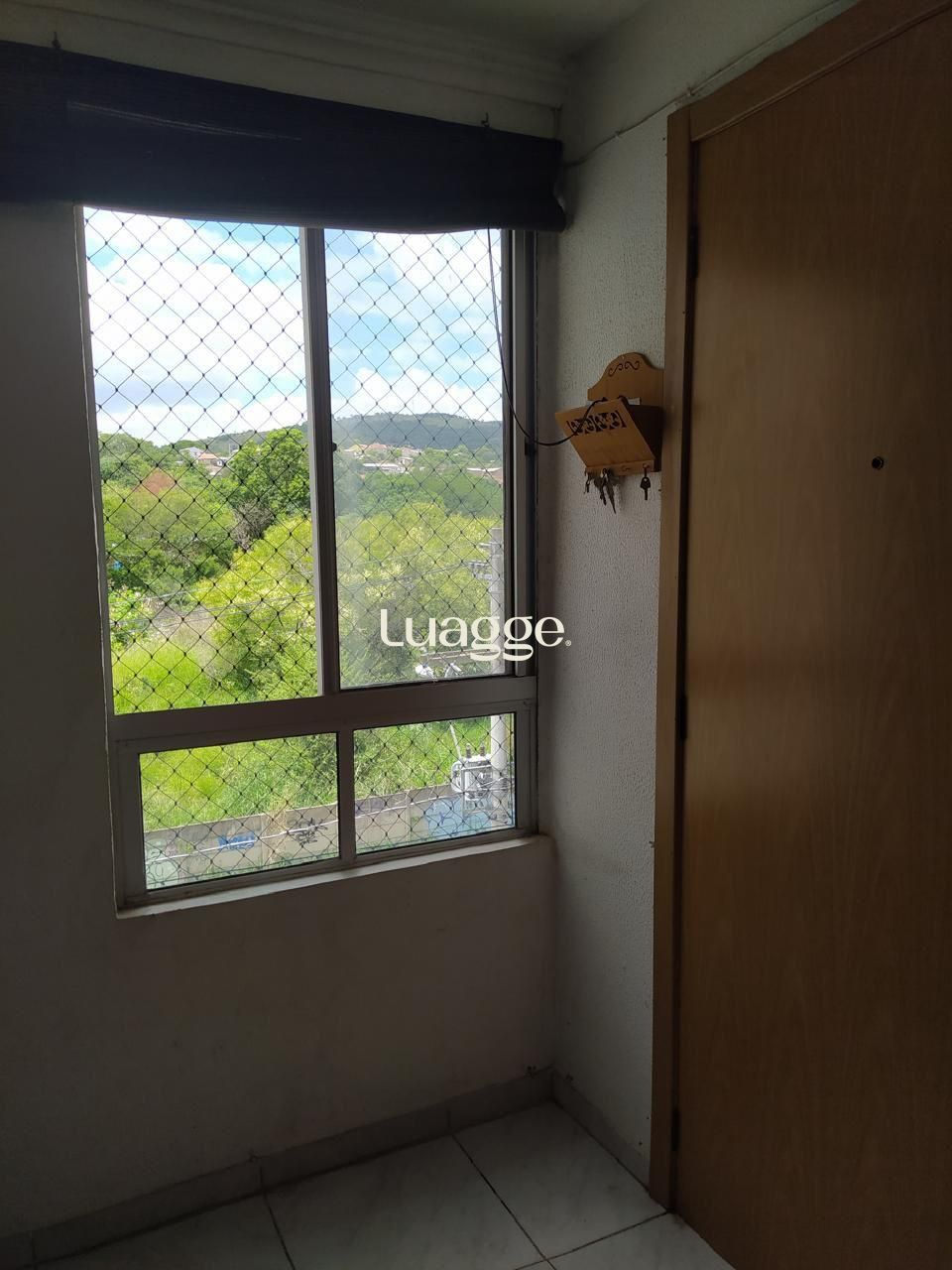 Apartamento à venda com 2 quartos, 42m² - Foto 2