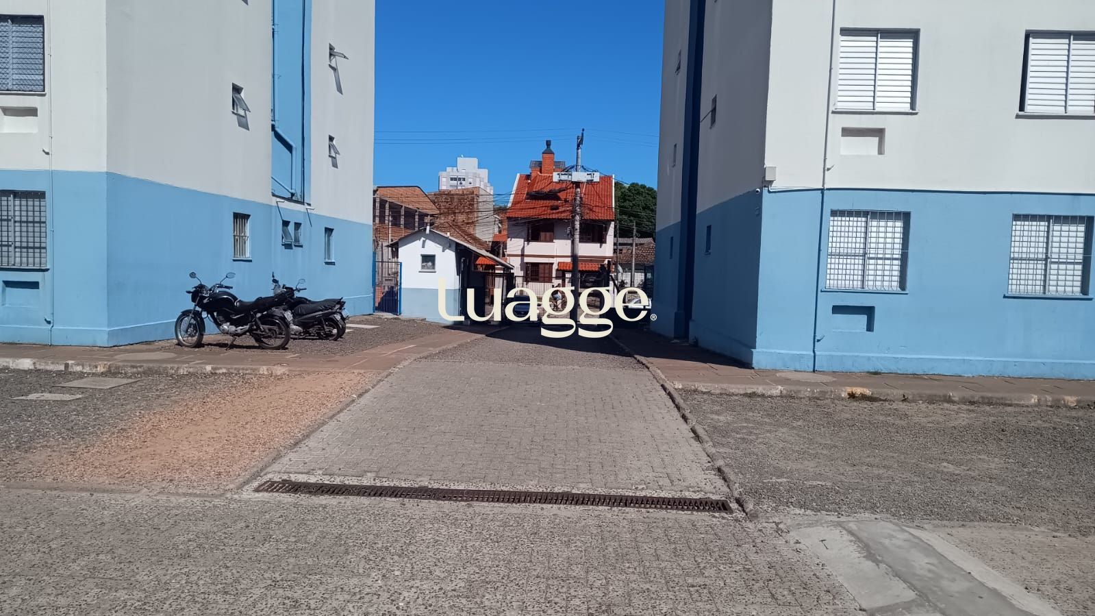 Apartamento à venda com 2 quartos, 42m² - Foto 15