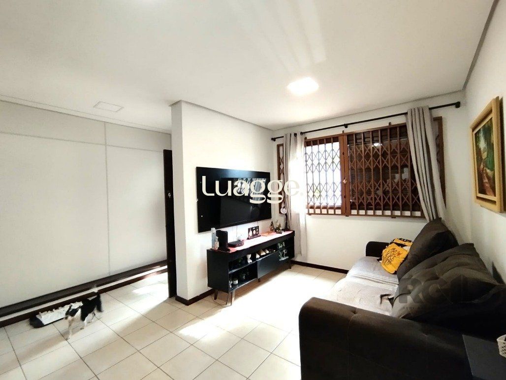 Casa à venda com 3 quartos, 170m² - Foto 3