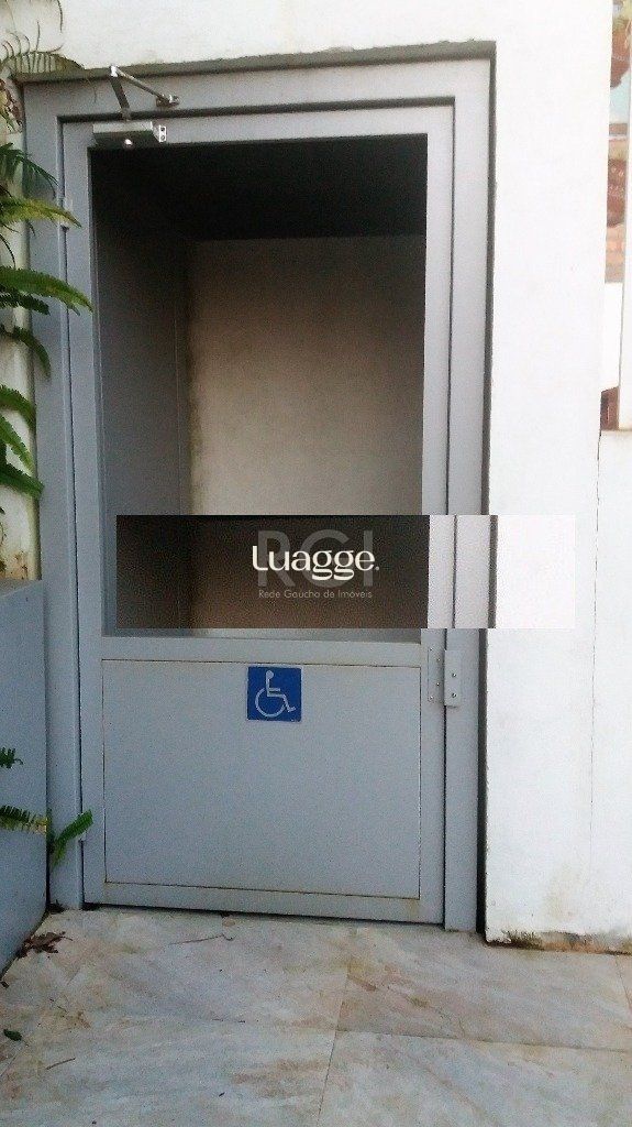 Casa à venda com 3 quartos, 307m² - Foto 20