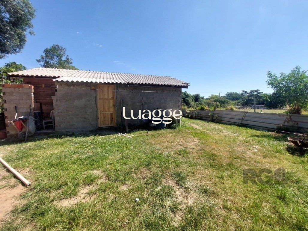 Casa à venda com 2 quartos, 41m² - Foto 4