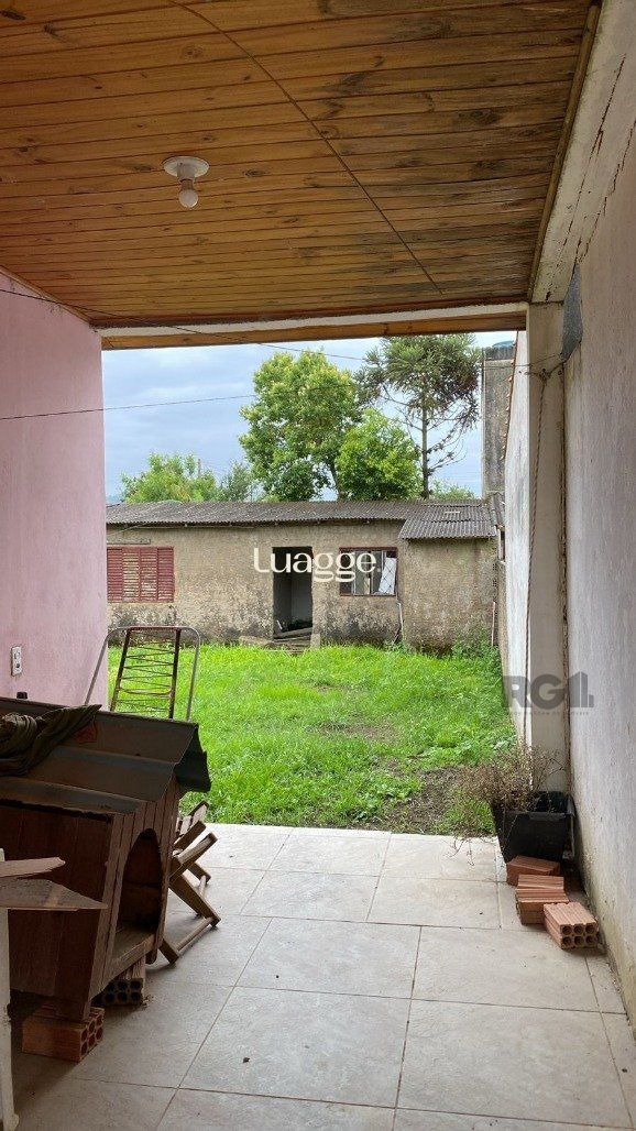 Casa à venda com 2 quartos, 62m² - Foto 6