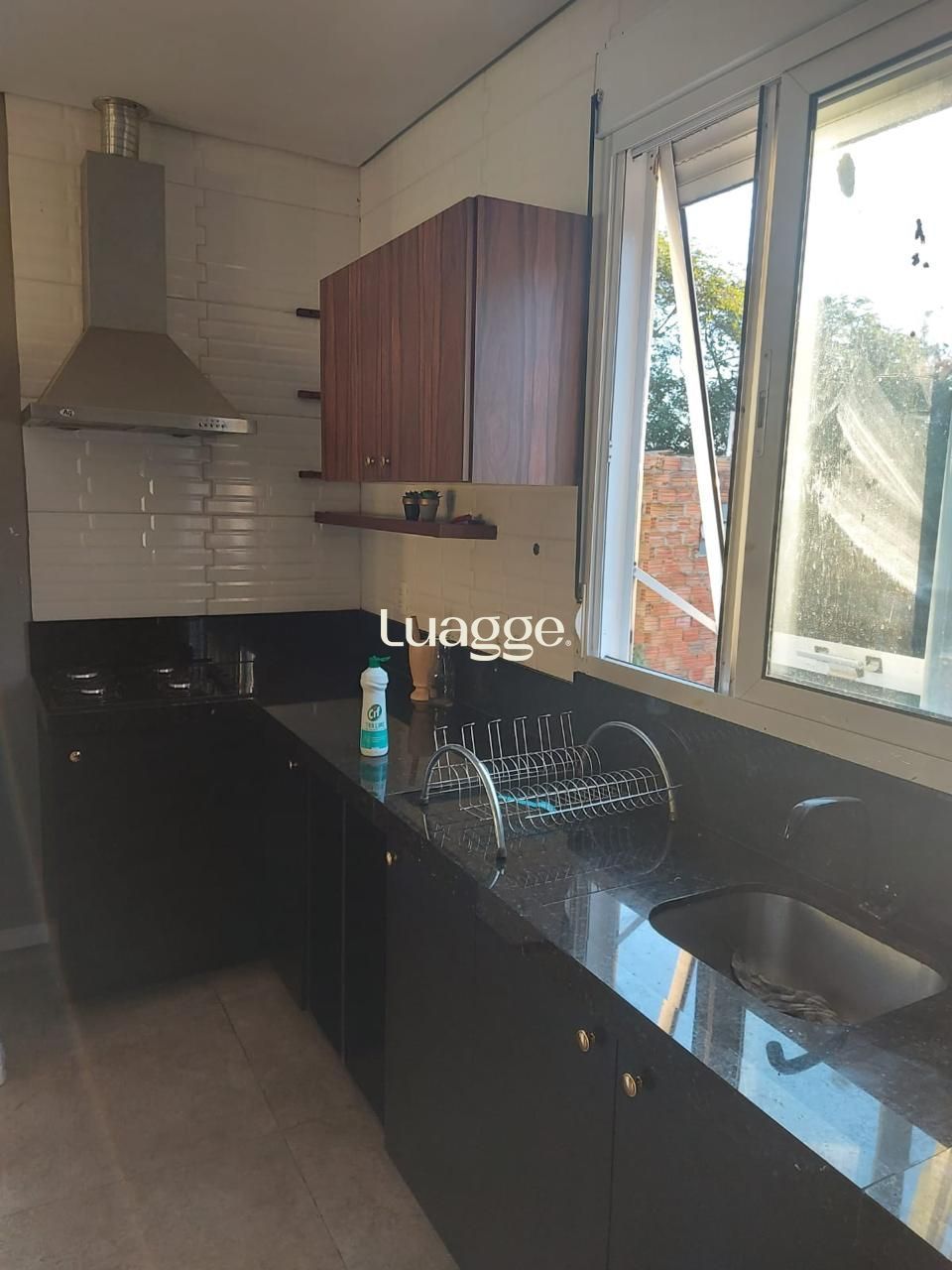 Casa à venda com 2 quartos, 81m² - Foto 26