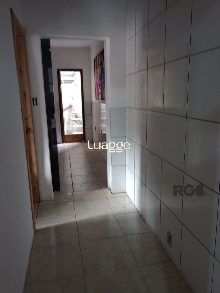 Casa à venda com 3 quartos, 303m² - Foto 7