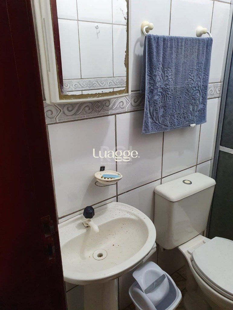 Casa à venda com 3 quartos, 68m² - Foto 17
