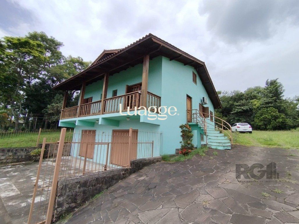Casa à venda com 3 quartos, 359m² - Foto 1