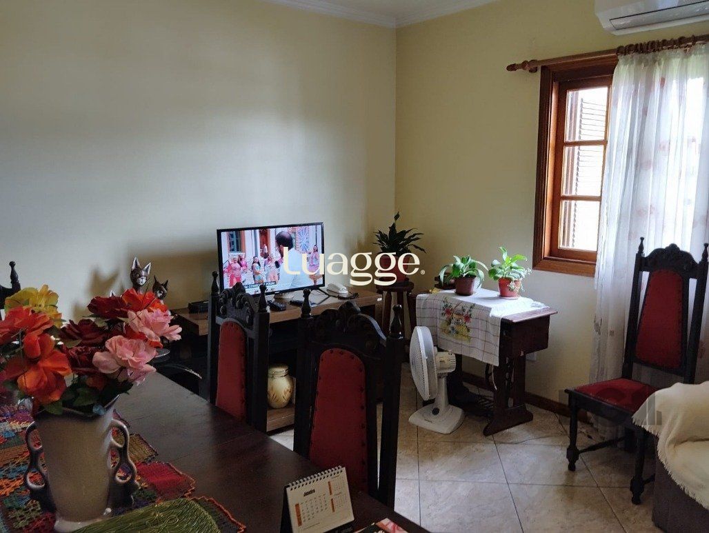 Casa à venda com 3 quartos, 359m² - Foto 5