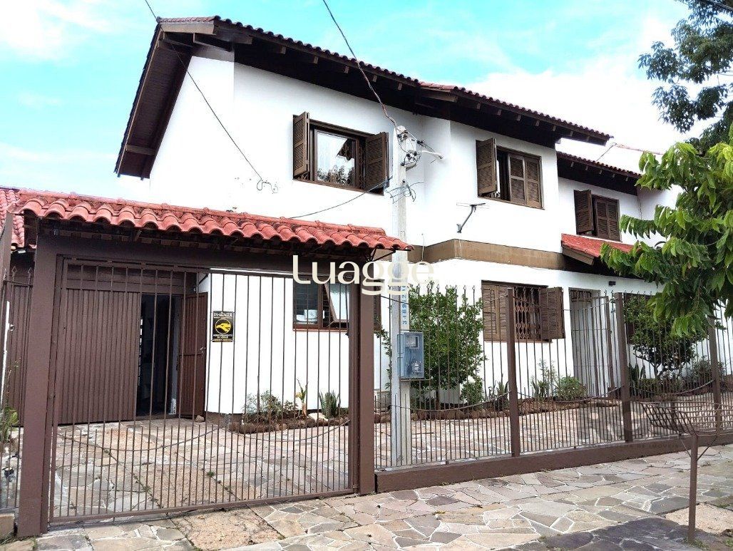 Casa à venda com 3 quartos, 170m² - Foto 1