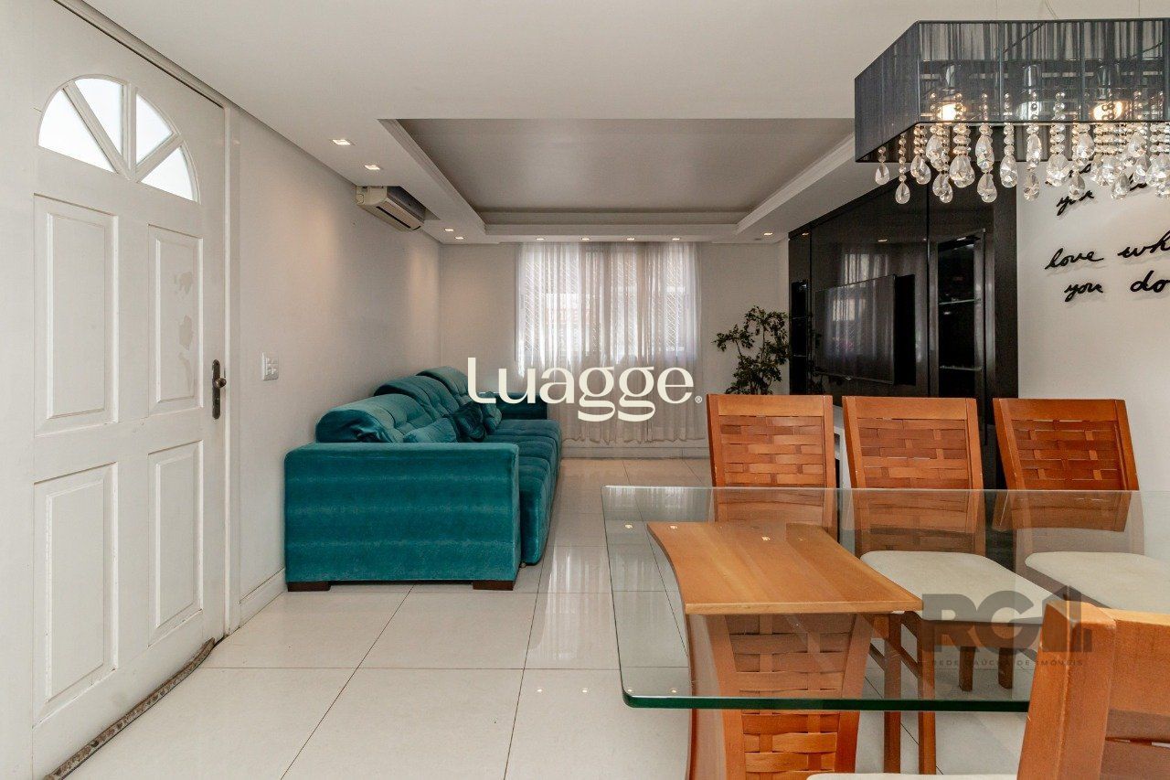Casa de Condomínio à venda com 3 quartos, 209m² - Foto 5