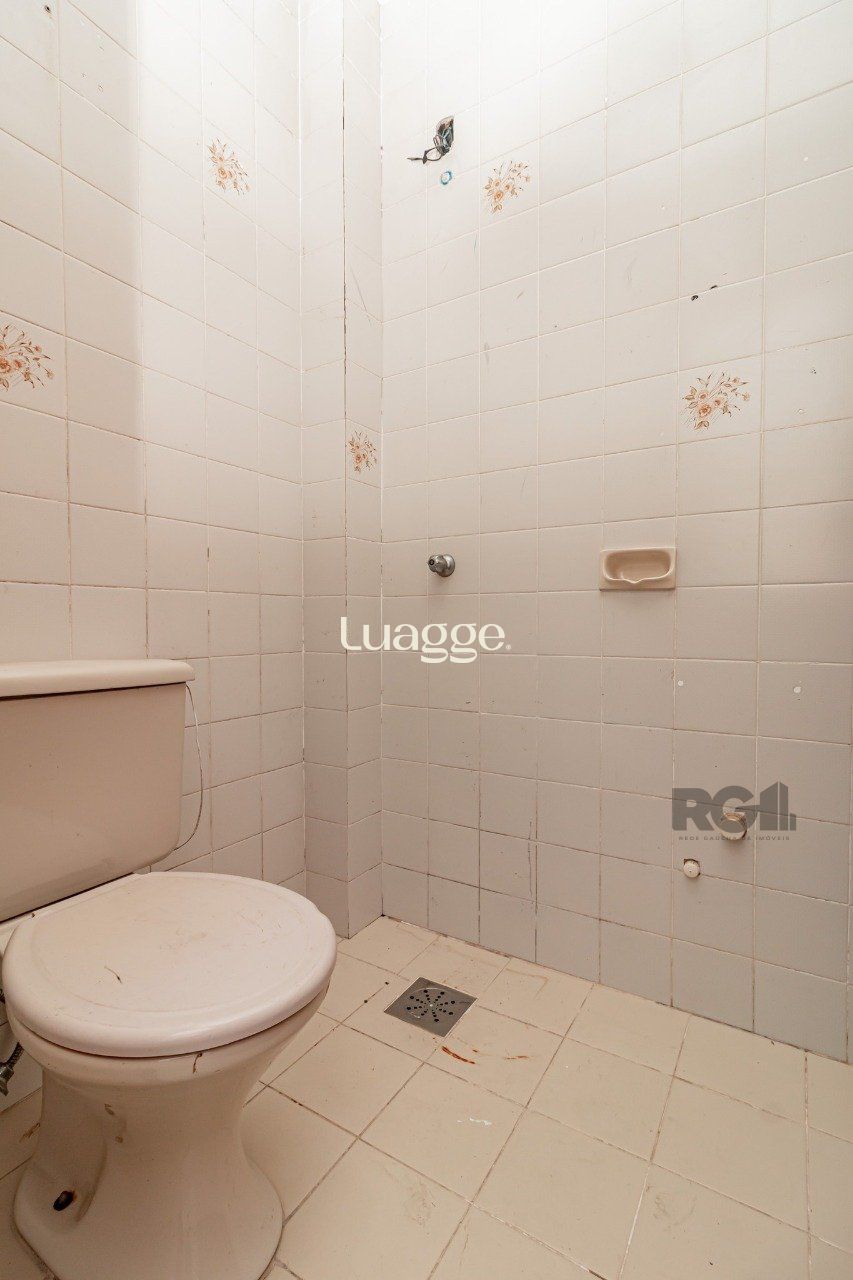 Apartamento à venda com 2 quartos, 74m² - Foto 18