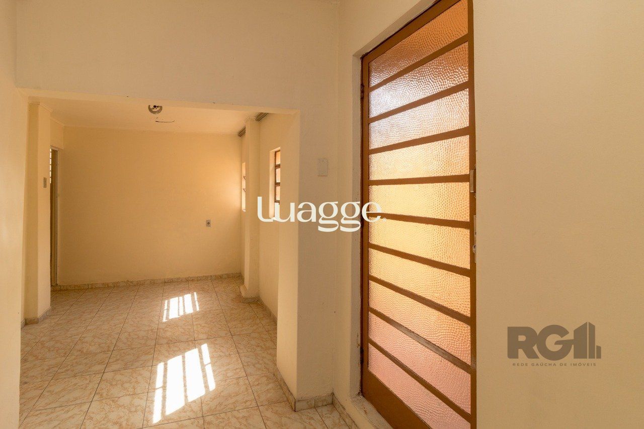 Casa à venda com 4 quartos, 199m² - Foto 11