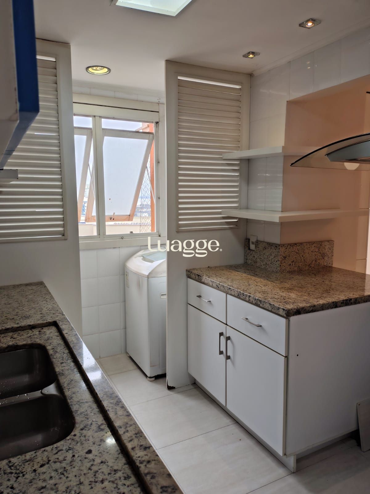 Apartamento à venda com 3 quartos, 77m² - Foto 19