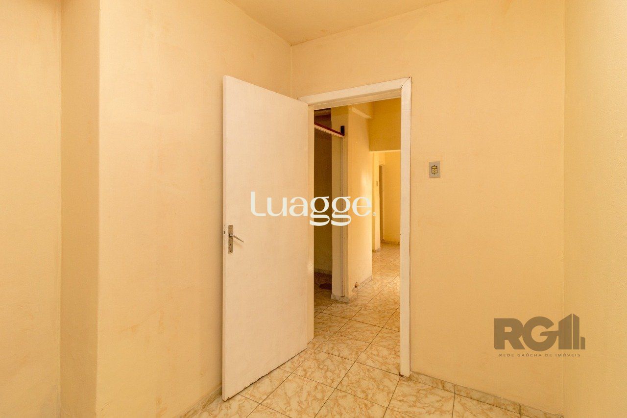 Casa à venda com 4 quartos, 199m² - Foto 25
