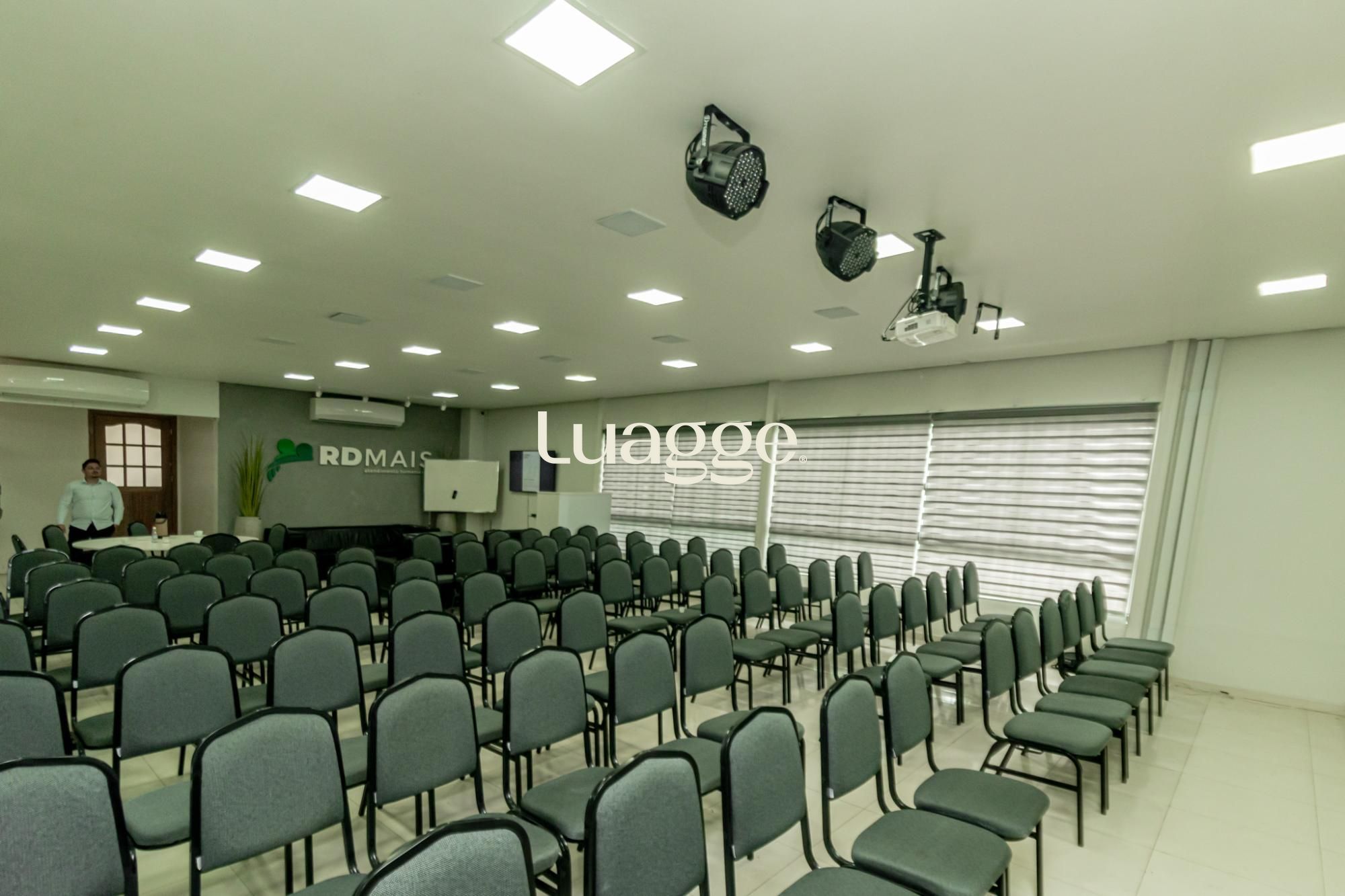 Prédio Inteiro à venda com 6 quartos, 454m² - Foto 14